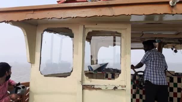 Een Boot Arriveert Van Elephant Island Bij Poort Van India — Stockvideo