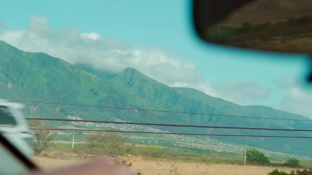 Vista Las Montañas Maui Hawaii Disparado Través Ventana Del Coche — Vídeo de stock