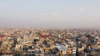 Pakistan Rawalpindi şehrinde Laal Haveli 'nin hava görüntüsü