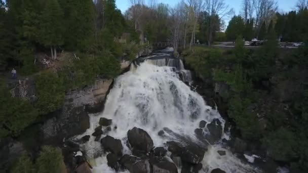 Inglis Falls Summer Grey Country Drone — Stock video