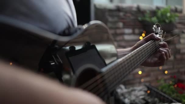 Man Playing Guitar Heal Everything Music — Vídeo de Stock