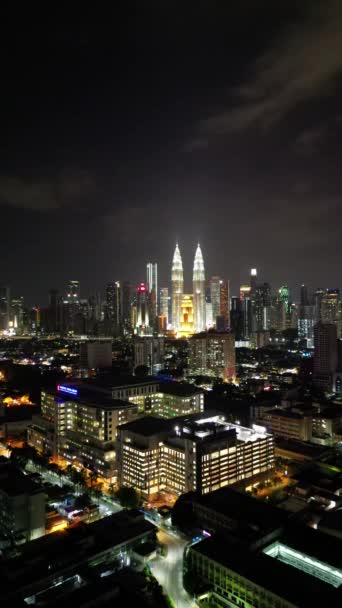 Illuminated Cityscape View High Modern Buildings Late Night Kuala Lumpur — Video