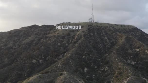 Het Beroemde Hollywood Sign Bovenop Mount Lee Los Angeles Californië — Stockvideo