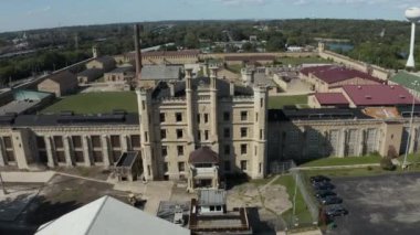 A beautiful view of the Old Joliet Prison in a daylight