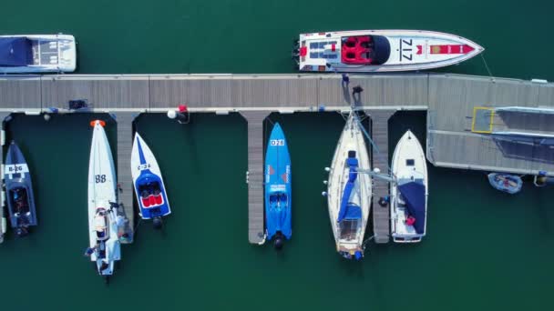 Вид Сверху Пирс Набережной Шемрок Саутгемптон Проходит Чемпионат Моторным Лодкам — стоковое видео