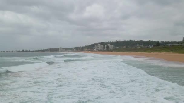Beautiful View Beachside Suburb Narrabeen Gloomy Day Northern Sydney Australia — Vídeos de Stock