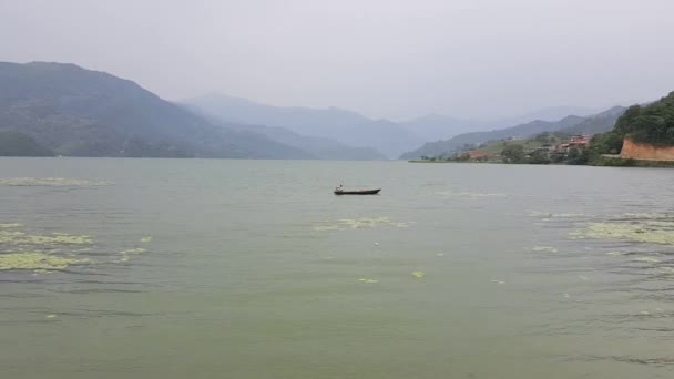 Phewa Gölü Manzarası Nepal Deki Büyük Ikinci Tatlı Gölü — Stok video