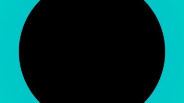 Değişim etkisi olan çok renkli dairesel bir şekil. Soyut animasyon. Güzel giriş. Çerçevenin ortasından geçen çember animasyonu.