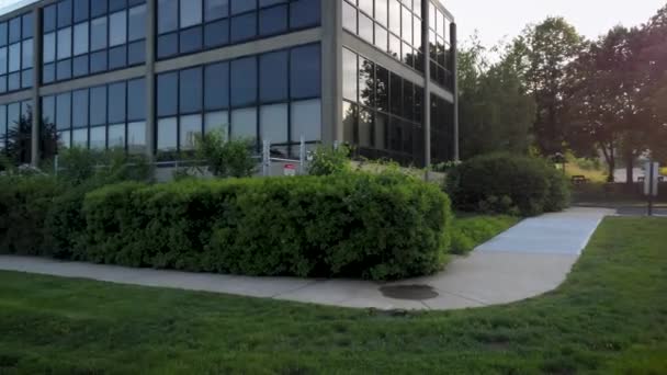 Rotating Aerial Shot Epa Building Narragansett Rhode Island — Video Stock