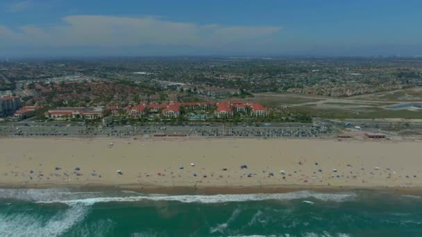 Uma Vista Aérea Huntington Beach Uma Cidade Beira Mar Orange — Vídeo de Stock