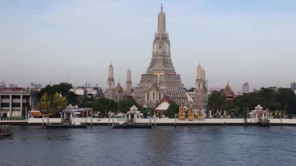Timelapse Skott Den Första Klassens Kungliga Tempel Wat Arun Bangkok — Stockvideo