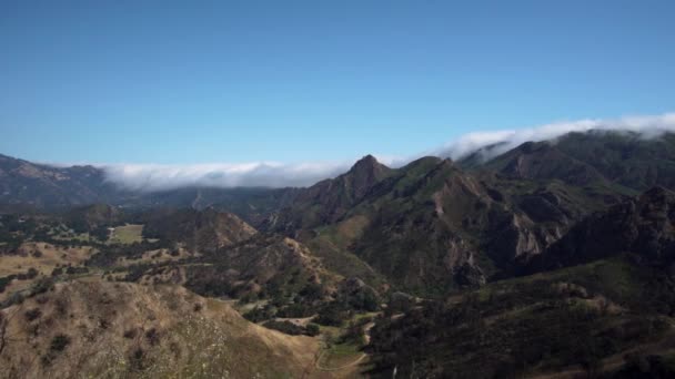 Lapso Tiempo Nubes Sobre Las Montañas Santa Mónica California — Vídeos de Stock