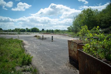 Brownfield arazisi yenilenmeyi ve gelişmeyi bekliyor.