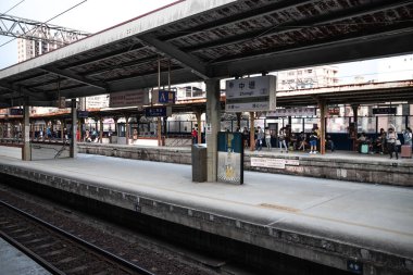 Tayvan 'daki Halk Tren İstasyonu