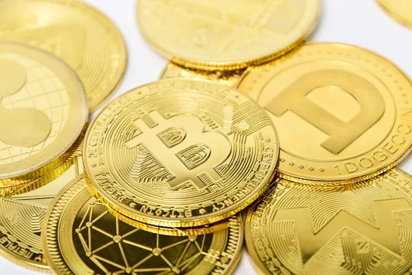 Closeup Shot Cryptocurrency Coins Isolated White Background — Stock Photo, Image