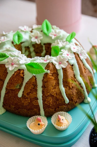 Stylish Homemade Easter Almond Cake — Foto de Stock