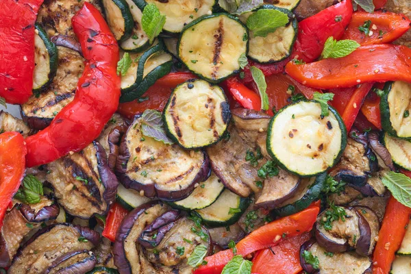 烤蔬菜 西葫芦和茄子 地中海 意大利开胃菜 — 图库照片