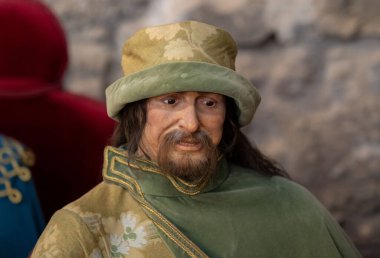 Viyana 'nın ortaçağ kalesinde hükümdarları ve hizmetkarları temsil eden manken bebeği Macaristan