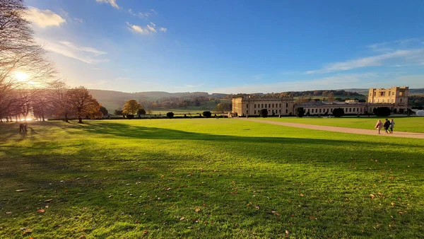 Krásný Park Před Historickým Chatsworth House Anglii — Stock fotografie