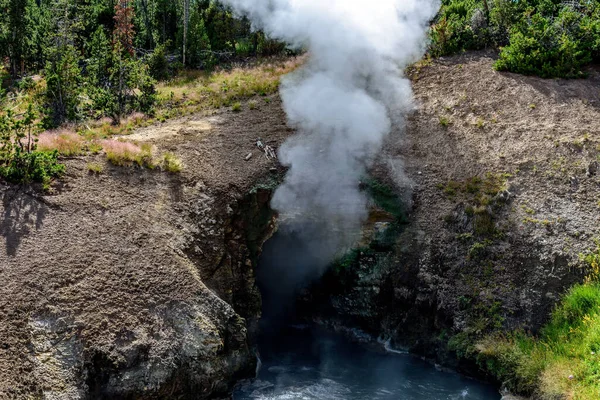 Kolorowe Gejzery Parku Narodowym Yellowstone Wyoming Usa — Zdjęcie stockowe