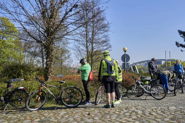 Grupo Pessoas Reunindo Para Uma Viagem Bicicleta Organizada Pela Moj — Fotografia de Stock