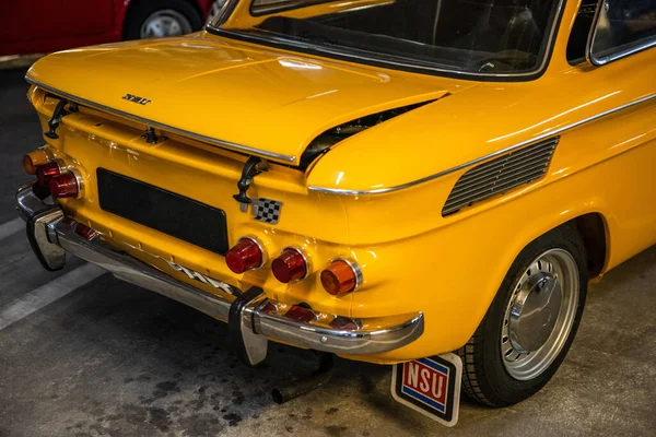 Close Back Side Yellow Car Model Nsu Prinz 1000 — Photo