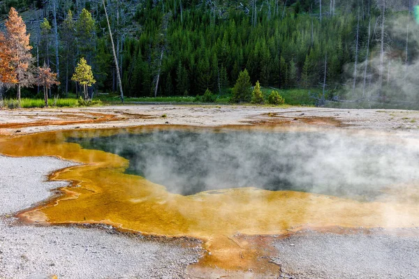Kleurrijke Geisers Yellowstone National Park Wyoming Usa — Stockfoto