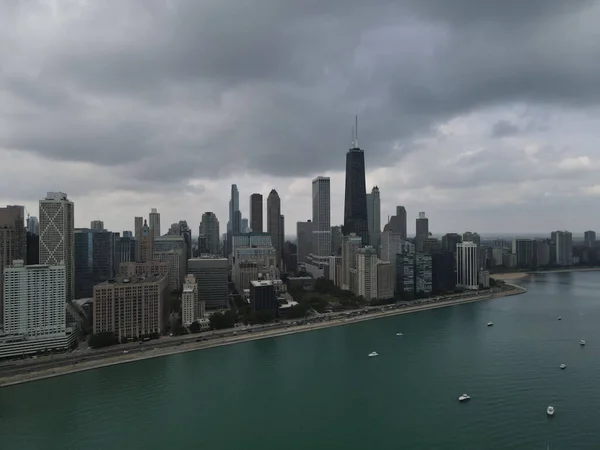 Chicago Şehri Bulutlu Gökyüzüne Karşı Illinois Abd — Stok fotoğraf