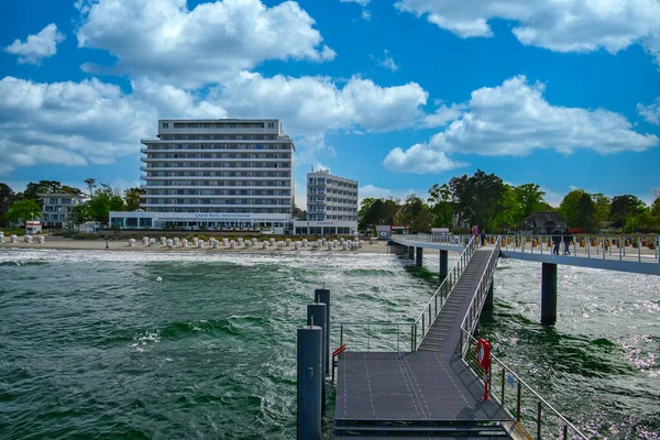 Timmendorfer Strand Otellerin Manzarası Iskeleden Baltık Denizi — Stok fotoğraf