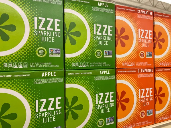 美国Ga Grovetown Retail Store Izze Pack Drink Display — 图库照片