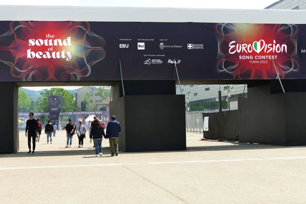 Логотип Евровидения Перед Местом Проведения Предстоящего Конкурса Турине — стоковое фото