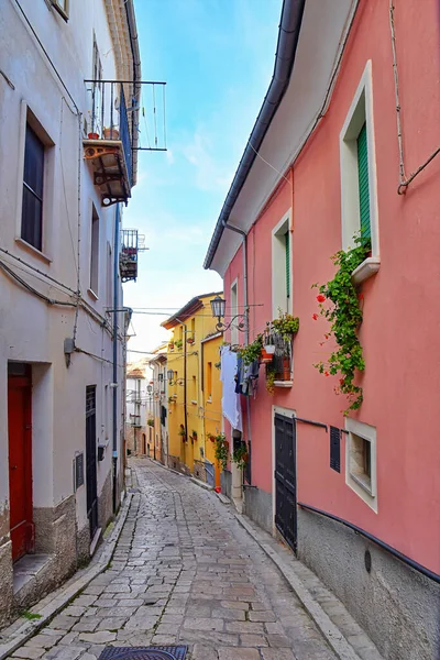 Vertical Shot Small Street Campobasso Residential Buildings —  Fotos de Stock