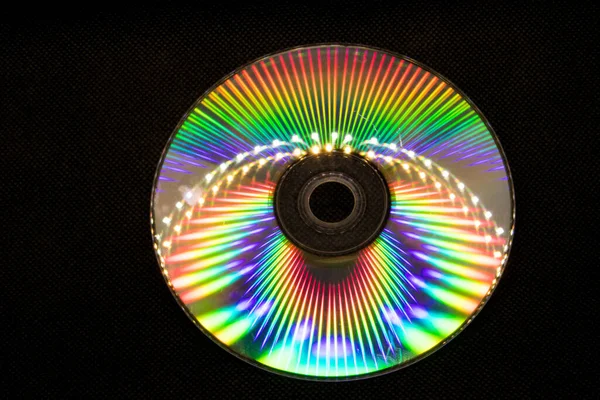 Compact Disk Veya Dijital Çok Yönlü Disk Dvd Içerisindeki Işığın — Stok fotoğraf