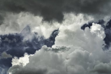 cloudy sky white and blue