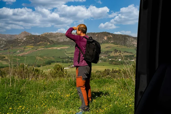 Man Backpack Observing Horizon Mountain Landscape Background Cloudy Sky Seen — Stockfoto