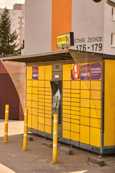 Une Machine Paczkomat Inpost Dans Région Stare Zegrze — Photo