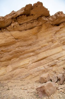 Gündüz vakti yakın kaya oluşumu