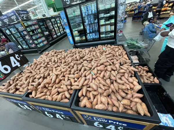 Grovetown Eua Walmart Thanksgiving Peanit Bin Produce — Fotografia de Stock