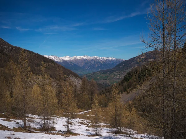 Bella Foto Delle Montagne Innevate Delle Alpi Francesi Parc Des — Foto Stock