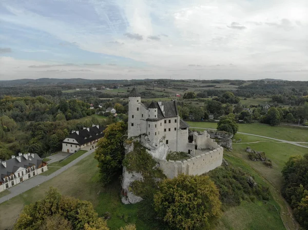 波兰西里西亚省博博利斯皇家城堡的空中景观 — 图库照片
