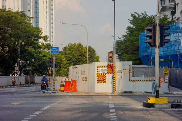 Detailní Záběr Ranní Rosy Ulici Singapuru — Stock fotografie