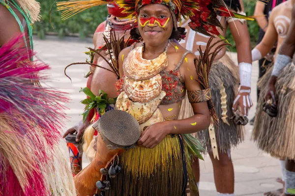 Papua New Guinea Island První Národní Tanečnice Expo2020 Tančí Tradičních — Stock fotografie