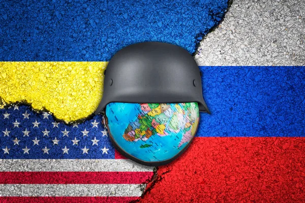 Split Illustration Ukraine Usa Russia Globe Helmet Depicting Conflict — Stock Photo, Image