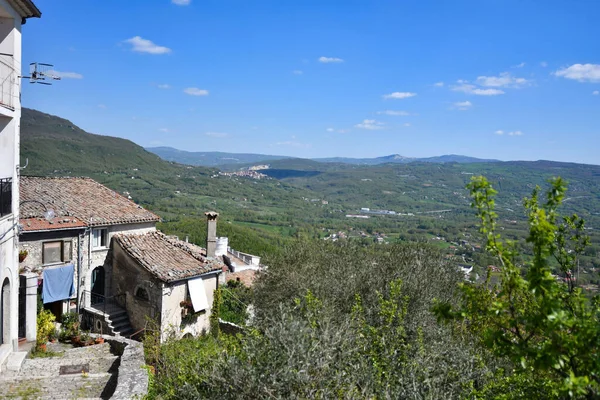 Malebný Pohled Krajinu Morcone Provincii Benevento Itálie Pozadí Modré Oblohy — Stock fotografie