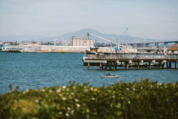 Eine Schöne Aufnahme Der Sonnigen Bucht Von San Diego Mit — Stockfoto