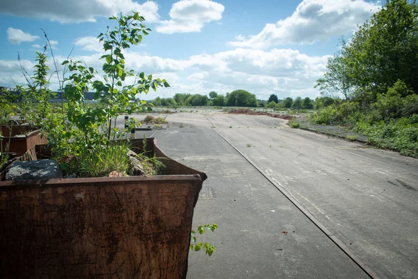 Brownfield Land Awaiting Regeneration Development — Stock Photo, Image