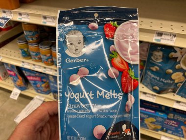 Grovetown, Ga USA - 03: 15 - 22: Perakende mağazası Gerber bebeği eridi
