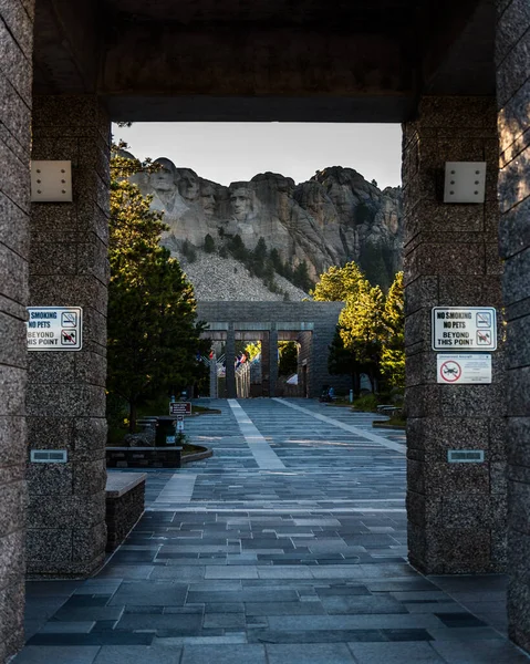 Vertical View Entrance Mount Rushmore National Memorial — Stock Photo, Image