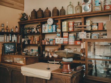 Punta Arenas, Şili 'deki Museo del Recuerdo' da eski bir dükkan.