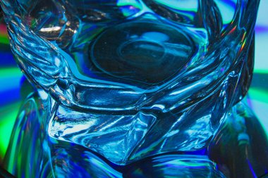 Renklerin ve Soyut Yansımaların Görünümü